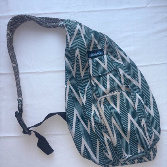 Kavu Rope Sling Bag Water Resistant Teal Aztec Print Outdoors Travel Lightweight - Picture 1 of 7